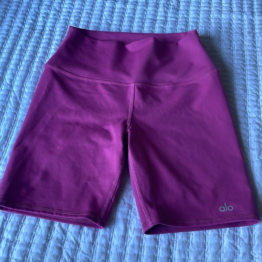 ALO 5” biker short size S